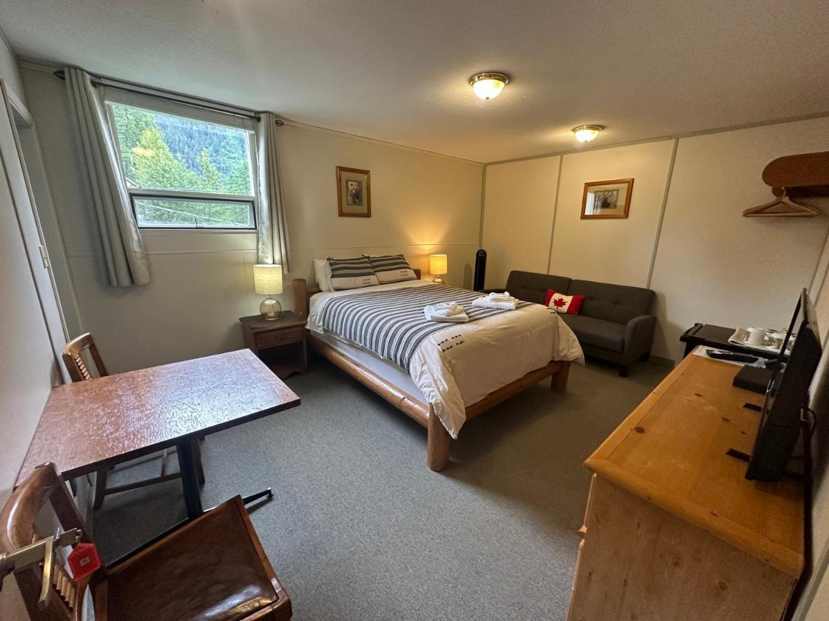 Stewart Mountain Lodge Bagian luar foto