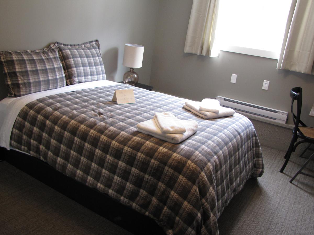 Stewart Mountain Lodge Bagian luar foto