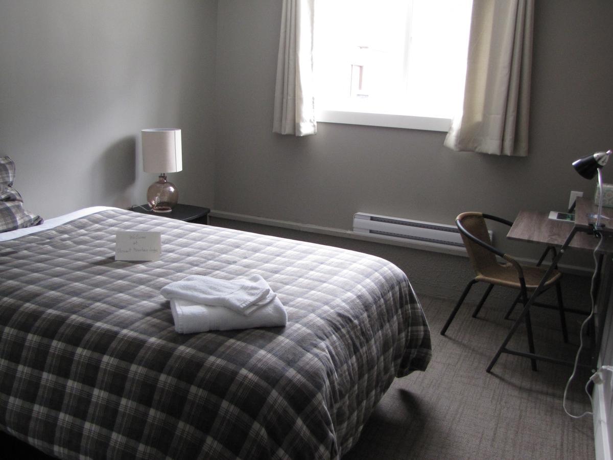 Stewart Mountain Lodge Bagian luar foto