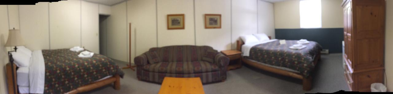 Stewart Mountain Lodge Bagian luar foto