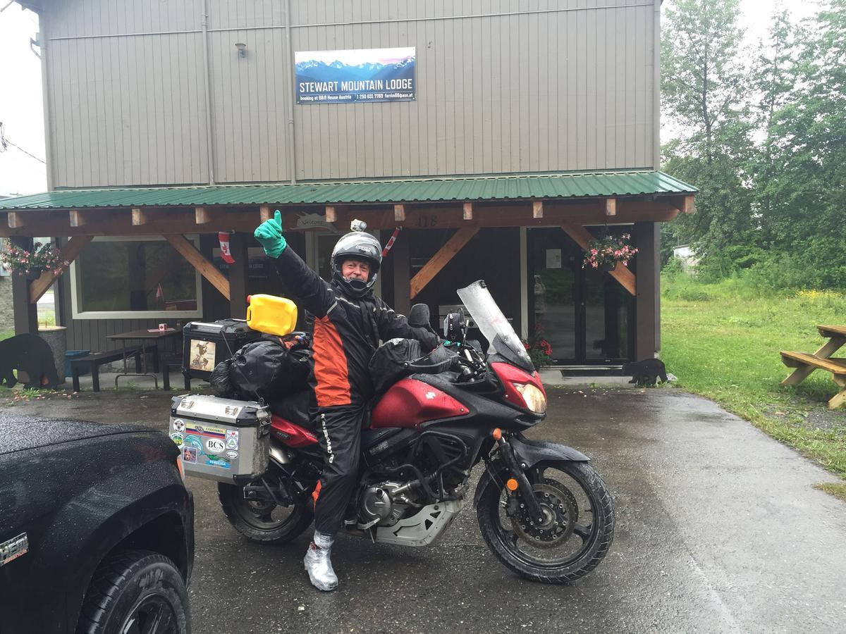 Stewart Mountain Lodge Bagian luar foto