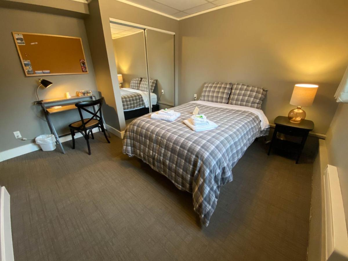 Stewart Mountain Lodge Bagian luar foto